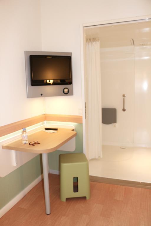 Ibis Budget Castelnaudary - A61 Rom bilde