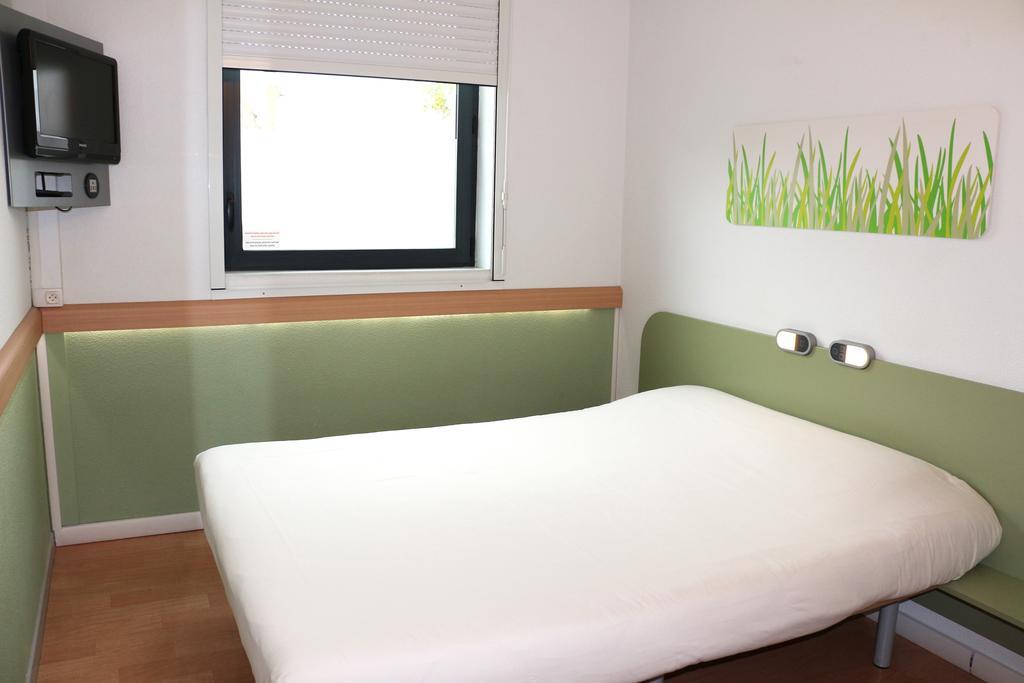 Ibis Budget Castelnaudary - A61 Rom bilde