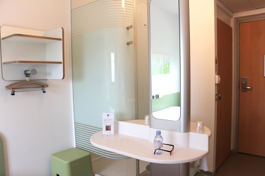 Ibis Budget Castelnaudary - A61 Rom bilde